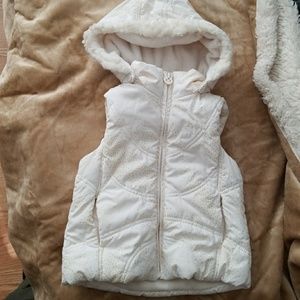 Children's Place cozy vest